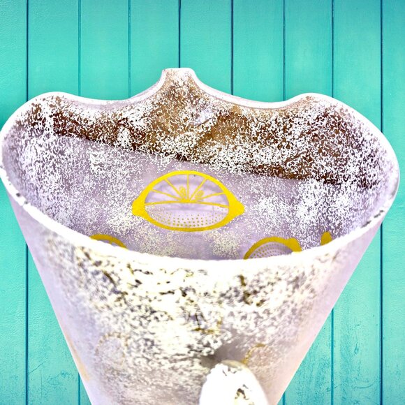 Vintage Glass Large Pitcher Frosted Lemons Pouring LIP Water Lemonade Ice Tea - Picture 7 of 9